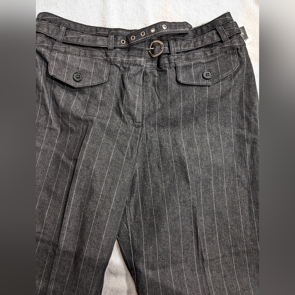 NWT Larry Levine Stretch Bermuda Shorts Size 6P - Picture 1 of 8